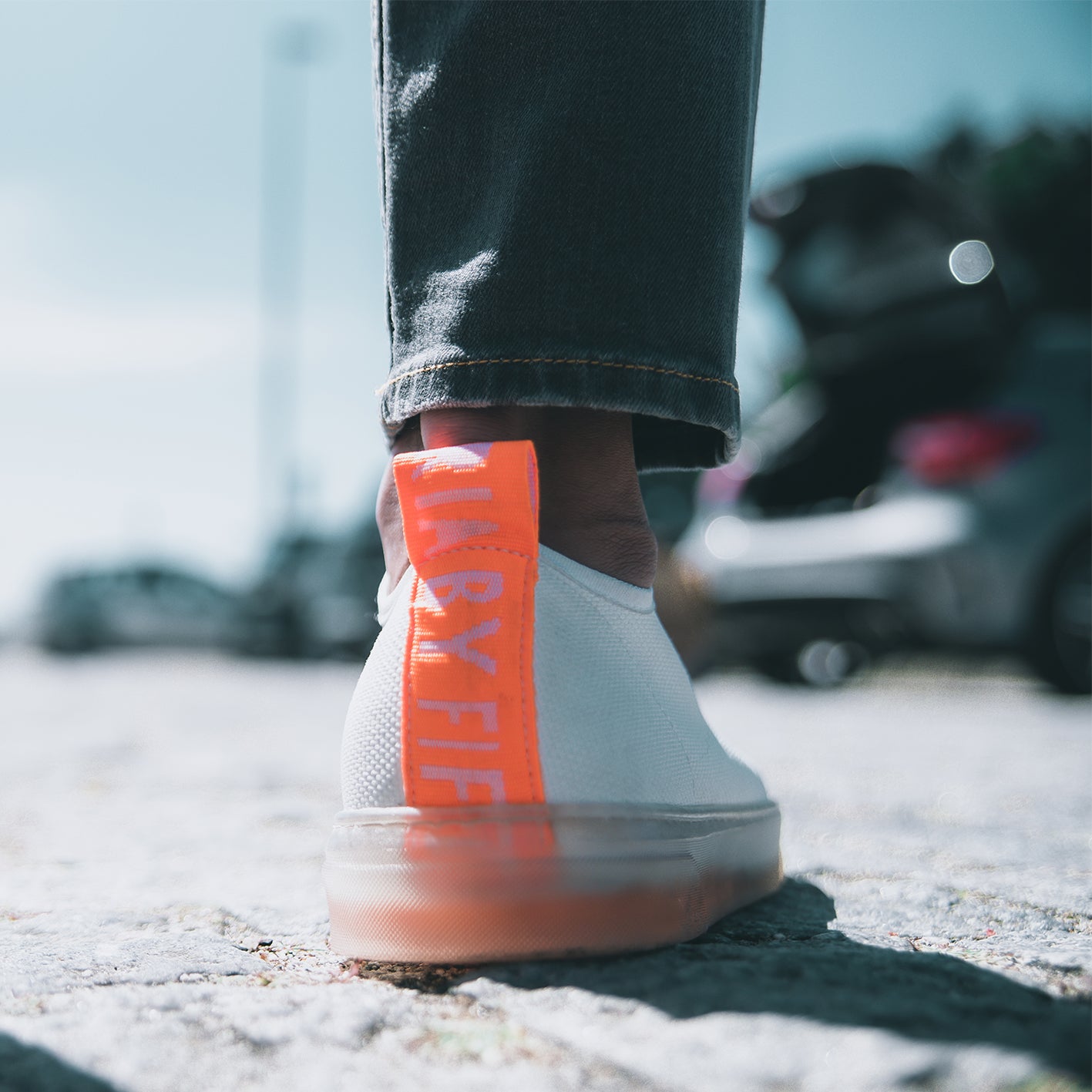 Sneakers Sand White